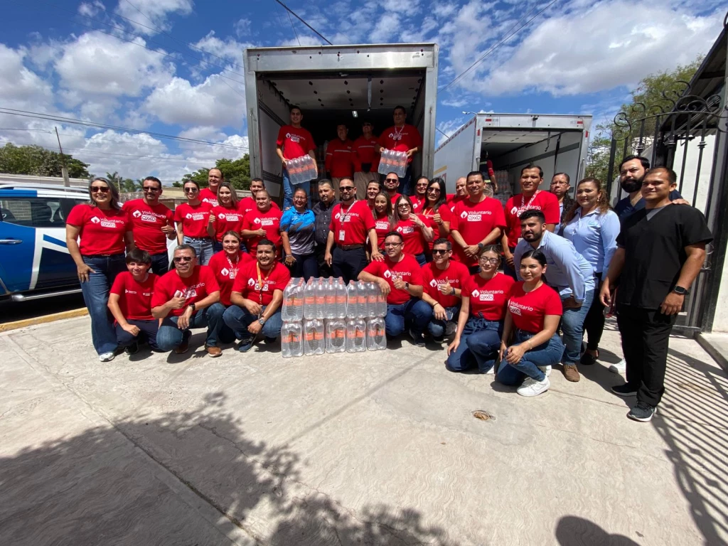 Fundación “Perla Ramos” de Los Mochis dona 14 mil litros de agua a comunidades vulnerables de El Fuerte