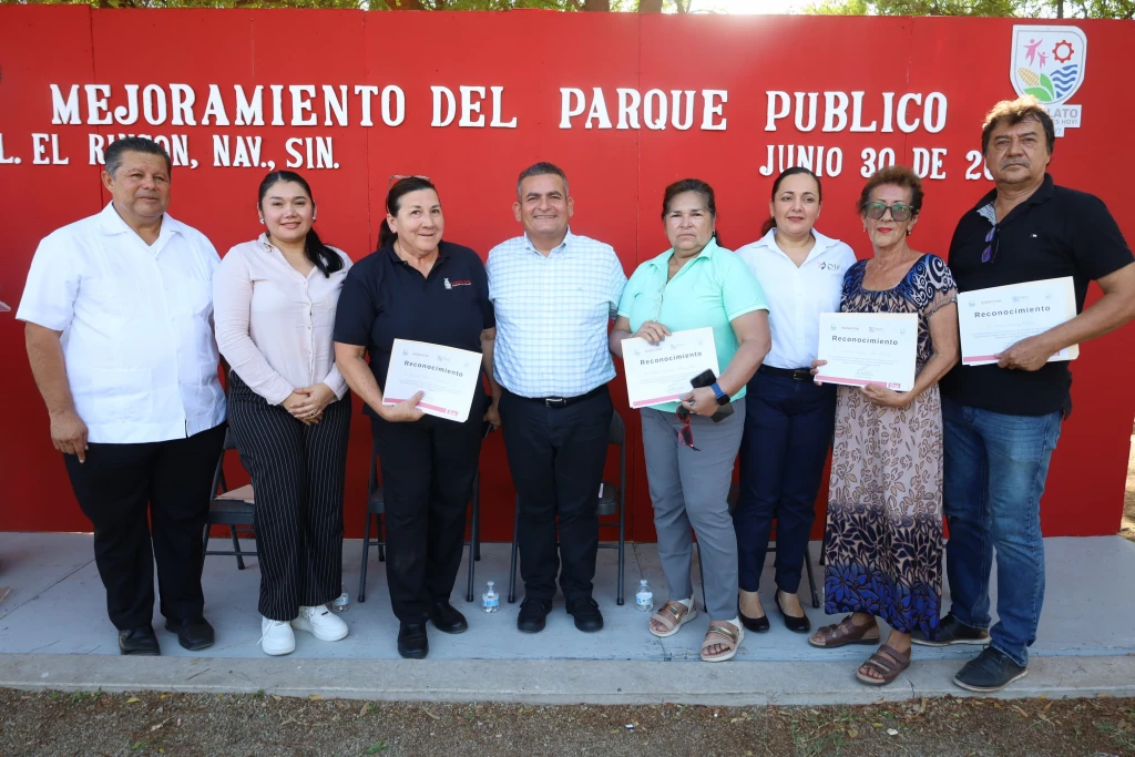 Con buenas obras Navolato se transforma; reinaguran parque público en la colonia El Rincón