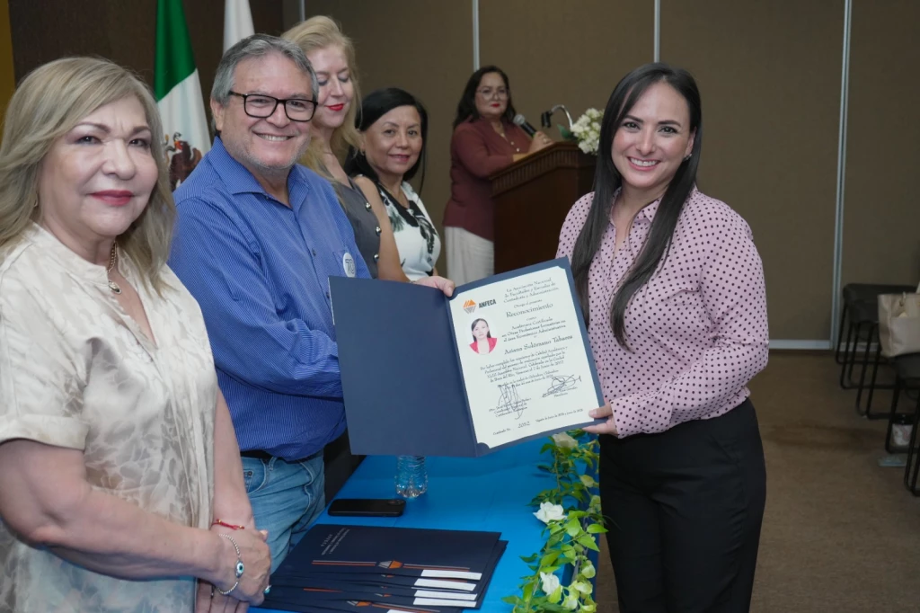Reconocen a 12 docentes del ITSON por obtener Certificación ANFECA