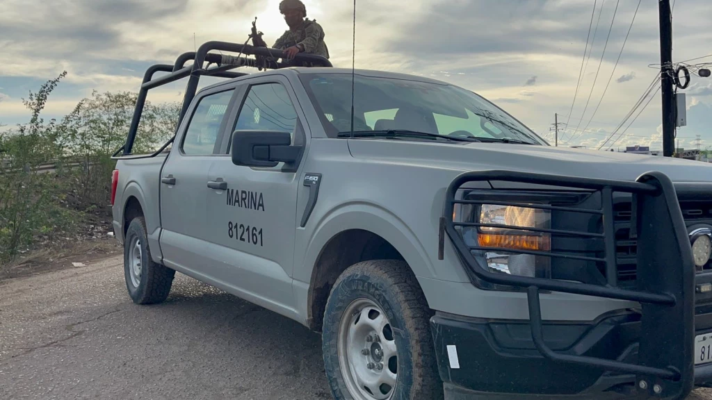 Hallan cuerpo de hombre con huellas de tortura al sur de Culiacán