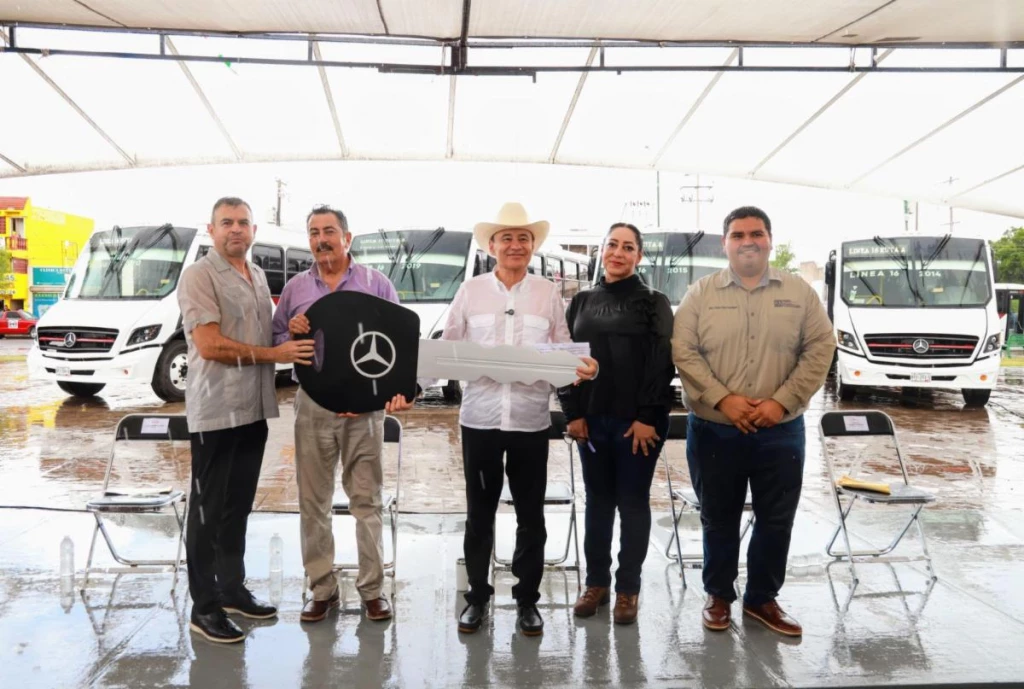 Con inversión social histórica, transporte renovado y calles rehabilitadas, Gobernador Durazo cumple a familias del sur