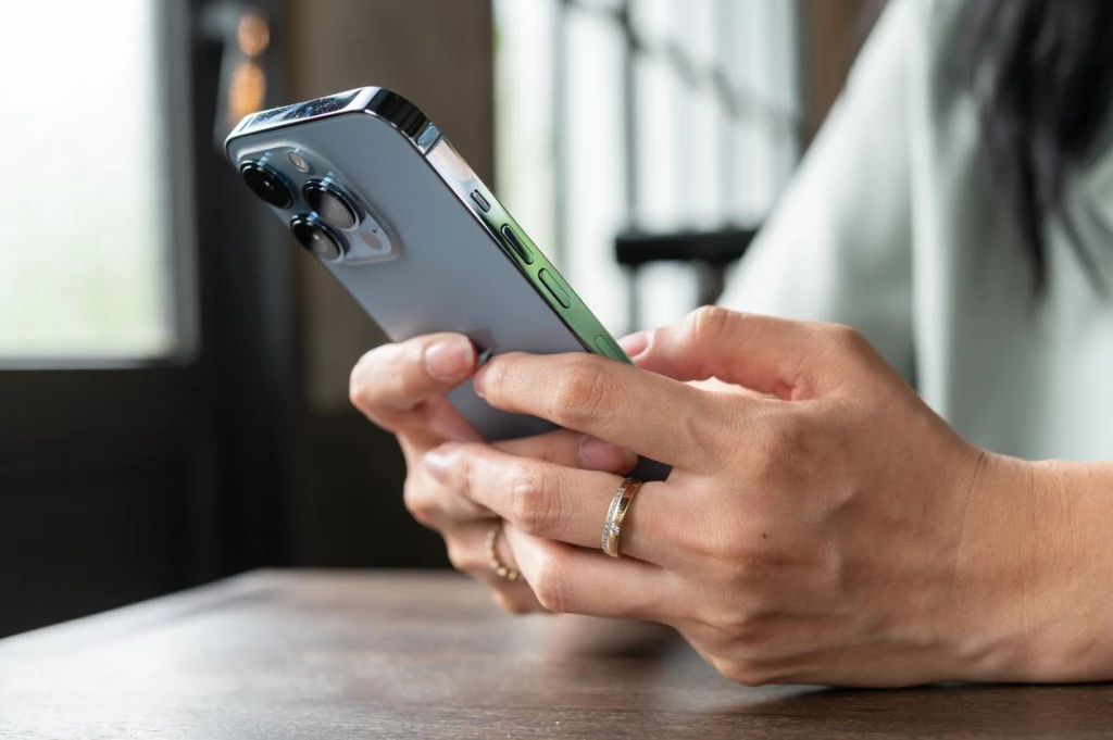 Descubre cómo obtener un iPhone a crédito con pagos accesibles