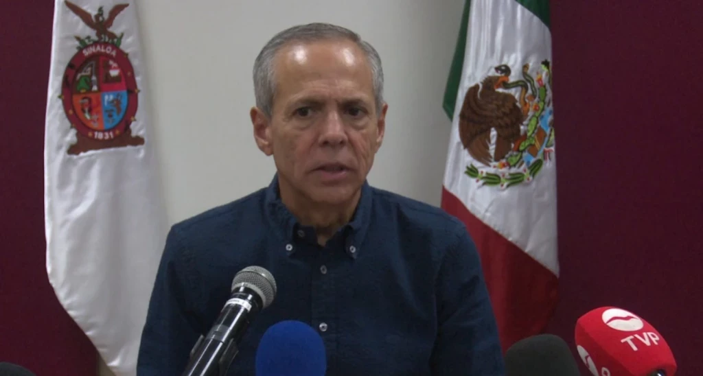 Gerardo “N”, Genaro “N”, Julio “N” y miembros del Comité de Adquisiciones de Ahome son vinculados a proceso
