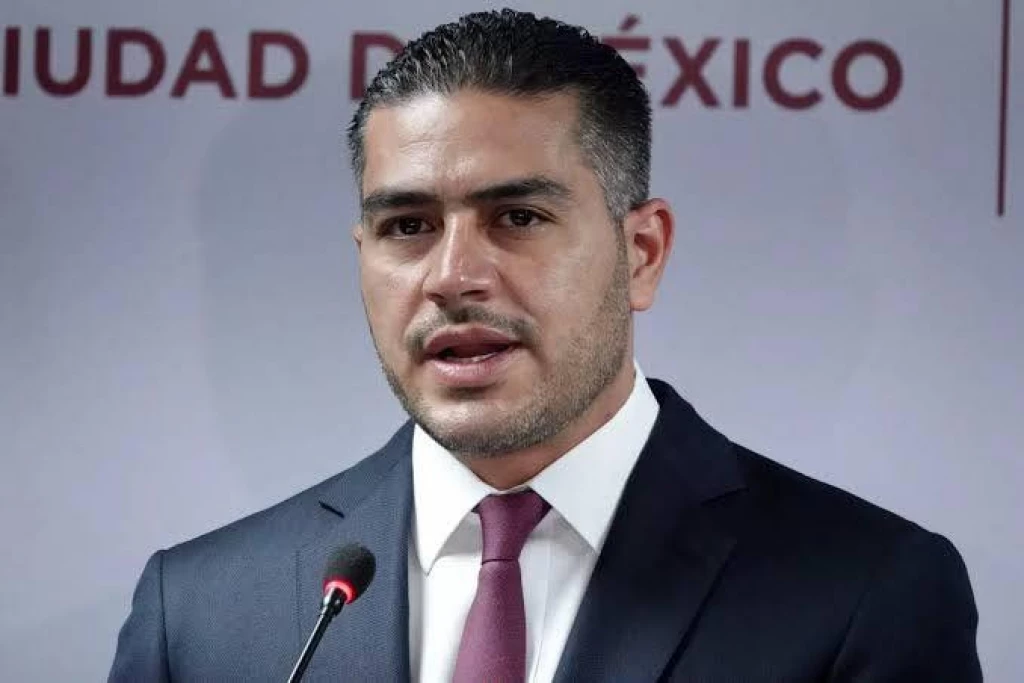 El Salvador desmiente a México: niega que avioneta asegurada en Colima haya despegado en su territorio