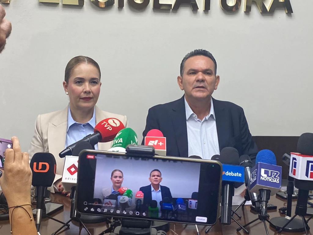 Acusa Sergio Torres a Jesús Madueña de los problemas financieros en la UAS
