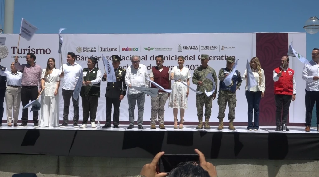 Dan banderazo nacional de inicio de operativo vacacional de verano 2025 en Mazatlán