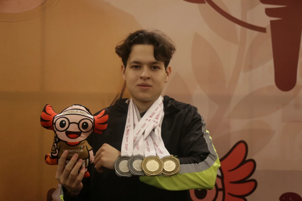 SINALOA CIERRA EN EL TOP 6 DEL AJEDREZ NACIONAL CON 9 MEDALLAS EN LA OLIMPIADA CONADE 2025