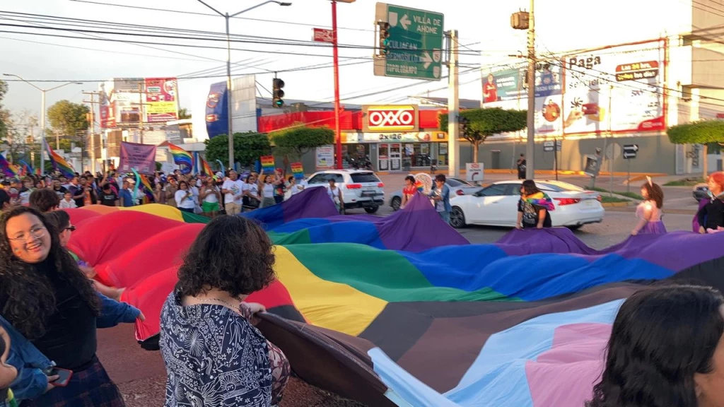 ¡Los Mochis se pinta de colores con la Séptima Marcha de la Diversidad 2025!