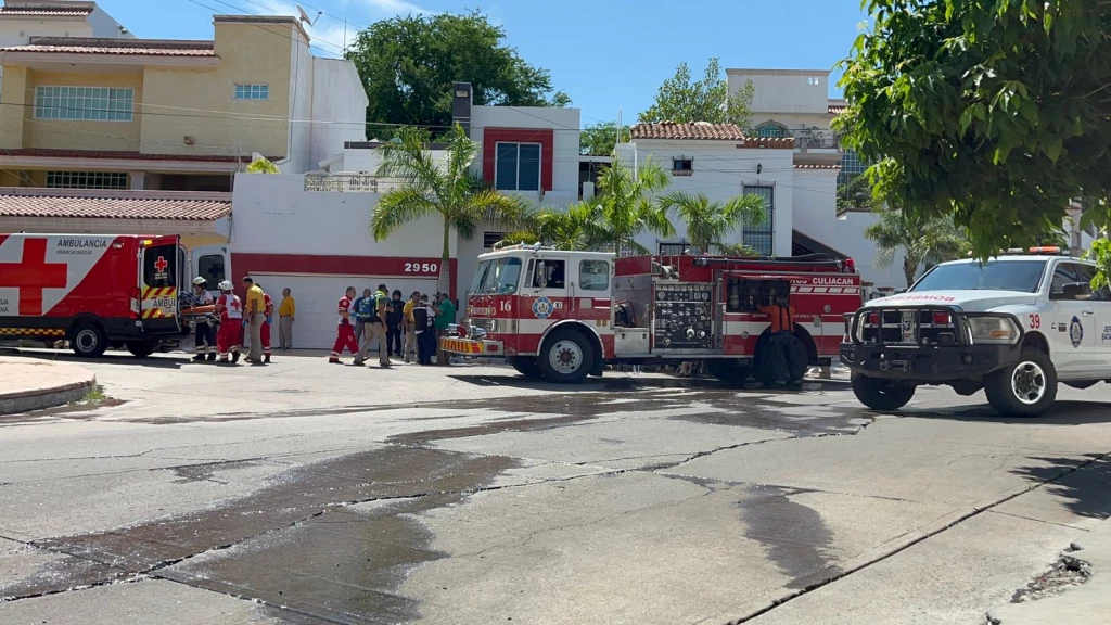 Protección Civil atiende emergencia en asilo de adultos mayores en Culiacán
