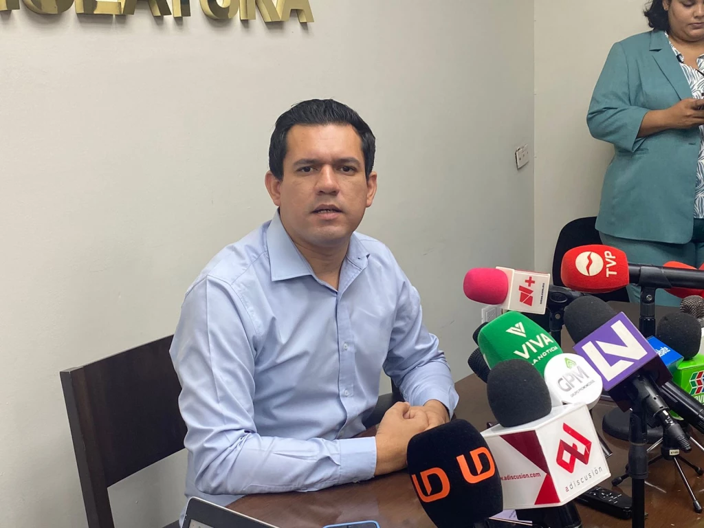 Propone morenista regulación del uso de motocicletas
