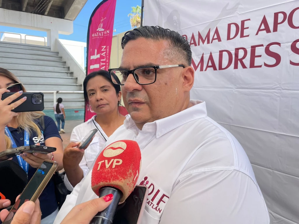 En lo que va del periodo vacacional han encontrado a 8 menores de edad pidiendo dinero en los semáforos de Mazatlán