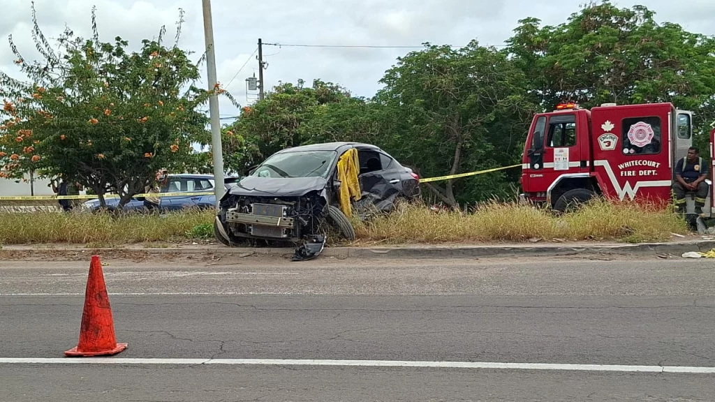 Mujer adulta mayor pierde la vida en accidente automovilístico al sur de Mazatlán