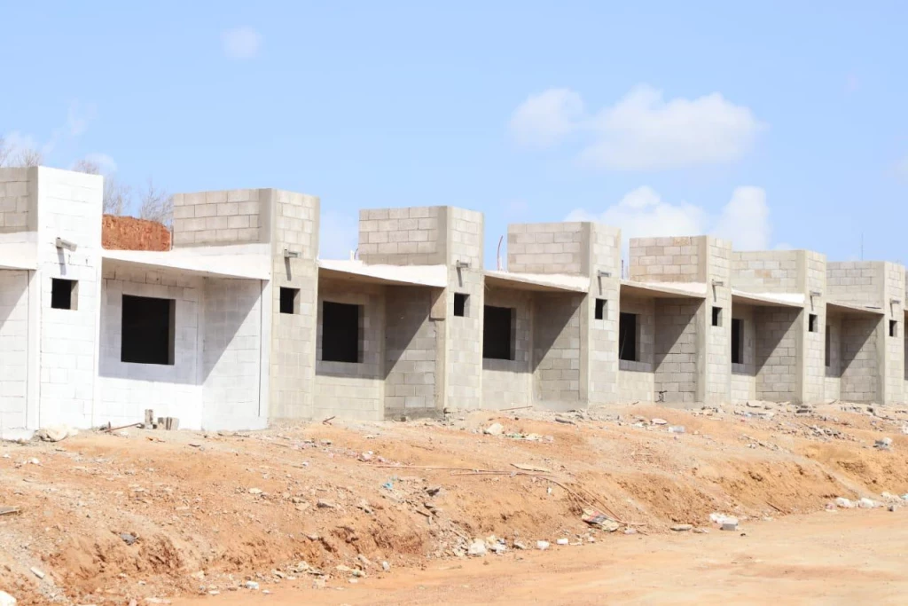 CMIC Delegación Sur advierte un atraso en proyectos de construcción para la vivienda social en Mazatlán