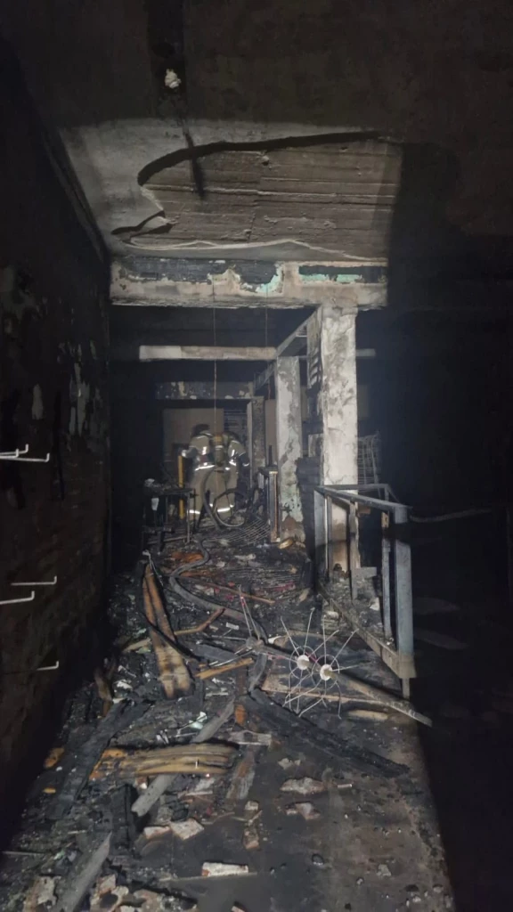 Se incendia local de artículos para fiesta en Mazatlán