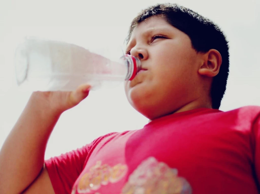 Esté alerta ante síntomas por altas temperaturas