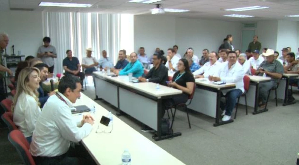 Salud y la DVyT de Sinaloa suman esfuerzos contra el dengue