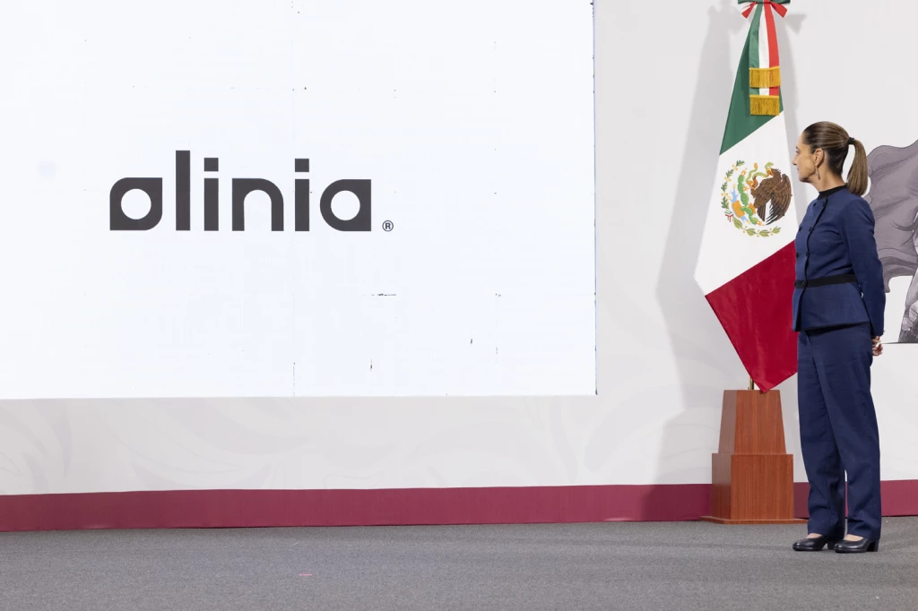 Presentan logo de Olinia