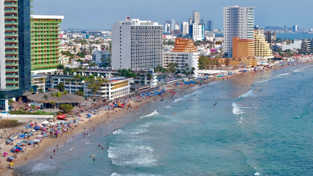Mazatlán, Los Mochis y Topolobampo, quedan exentos de la alerta de viaje emitida por Estados Unidos, confirma Gobernador Rocha
