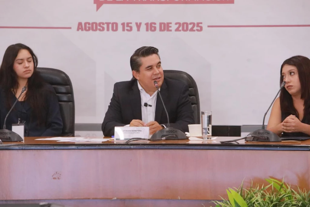 La juventud tiene oportunidades para destacar en México como nunca: Ricardo Madrid Pérez
