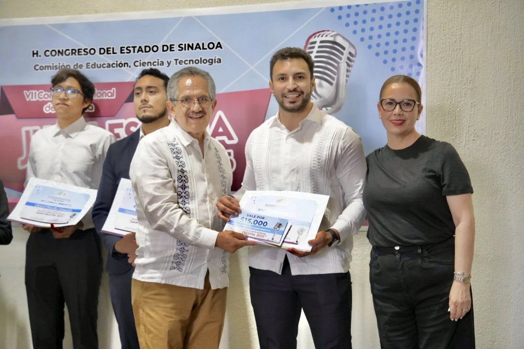 ¡Felicidades! Julio Valdez representará a Sinaloa en el Nacional de Oratoria