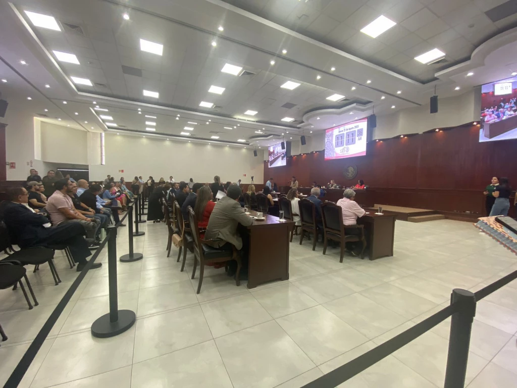 Por rehabilitación cambia de sede el pleno del Congreso