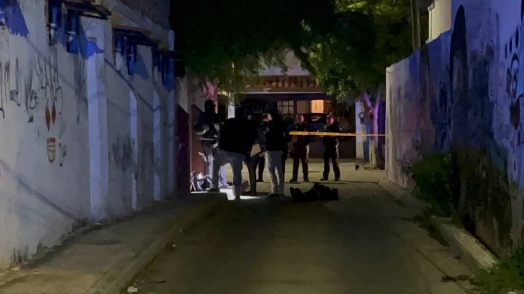 Abandonan cuerpo decapitado en el Centro de Culiacán