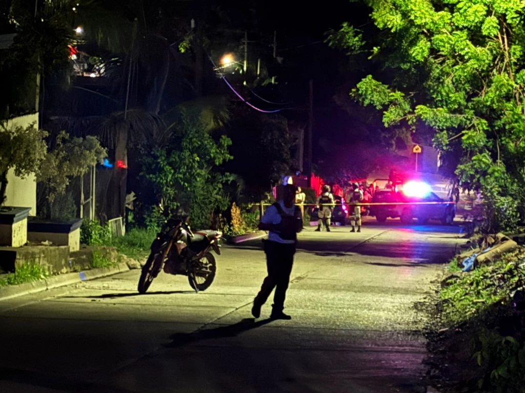 Motociclista pierde la vida tras chocar  en Lomas del Sol, en Culiacán