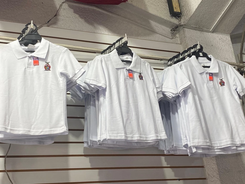 Avanza al 68% la entrega de uniformes y útiles escolares gratuitos en Sinaloa