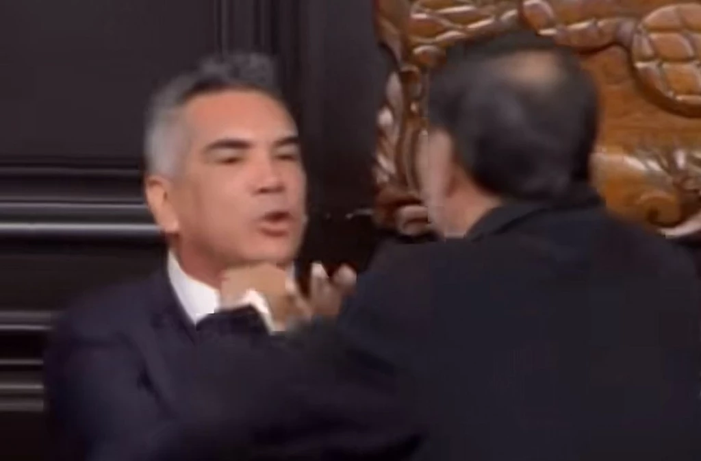 Alito VS Noroña en la tribuna del Senado
