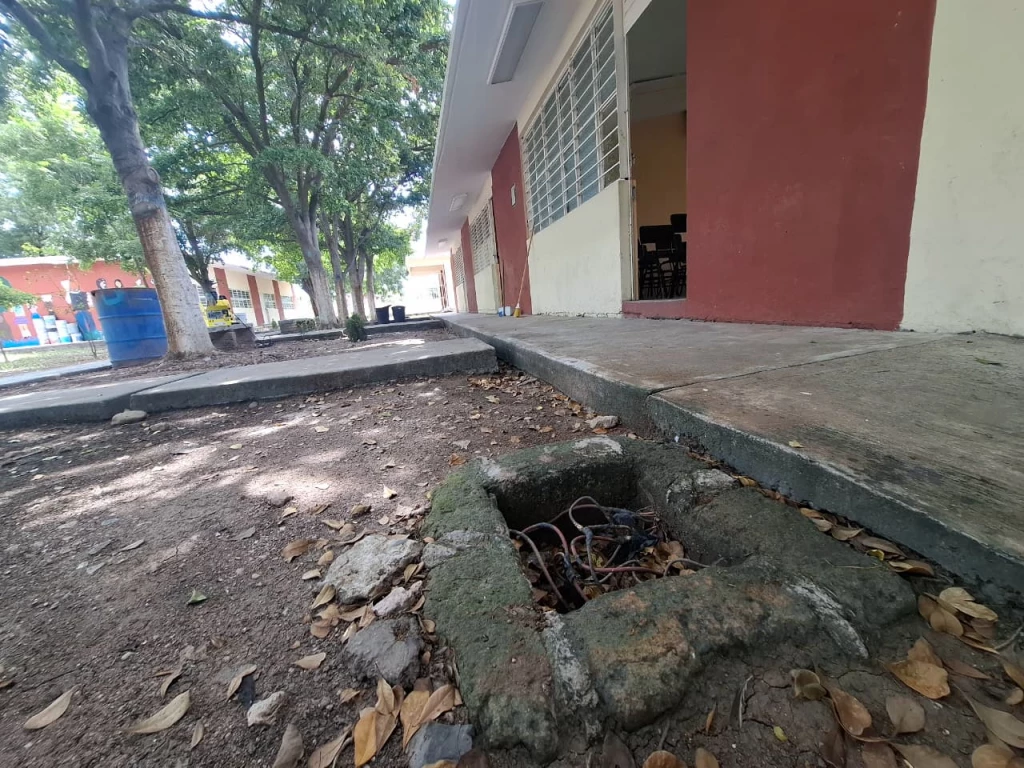 Secundaria Alberto J. Morín realizará paro pacífico por falta de rendimiento de electricidad