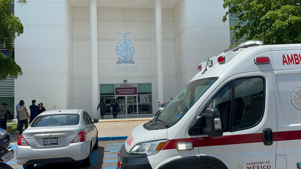 Intentan levantar a un hombre frente a la USE; se refugia en el edificio y resulta herido a balazos