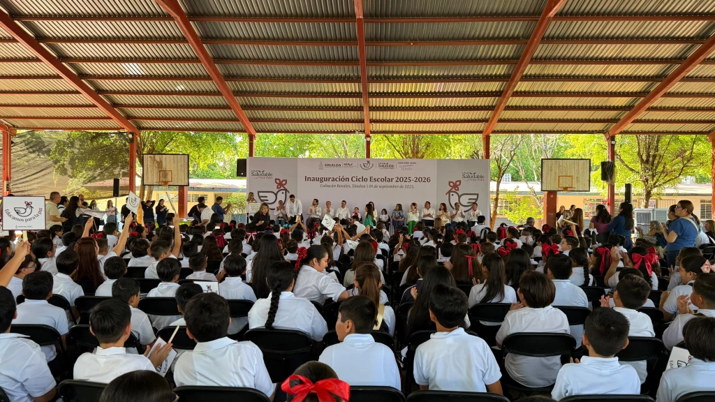 ¡Con sueño pero contentos! Regreso a clases 2025 - 2026