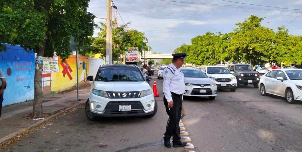 Con fuerte operativo vial inicia el ciclo escolar en Culiacán