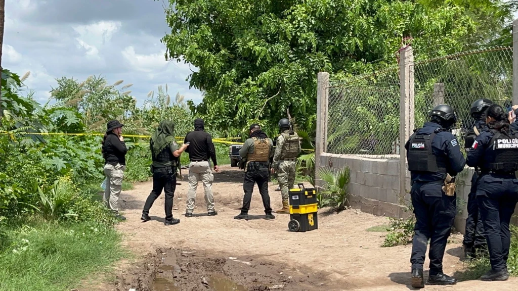 Ejecutan a joven en su domicilio en la comunidad del Vergel, Navolato