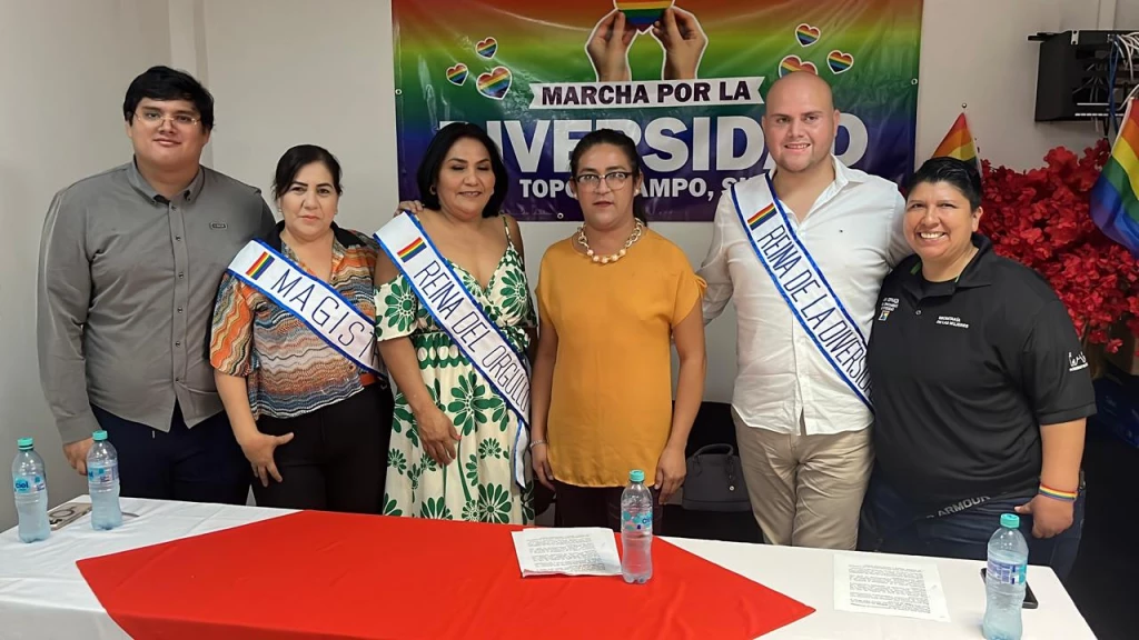 El puerto se pinta de colores, ¡vive la Tercer Marcha por la Diversidad Topolobampo!