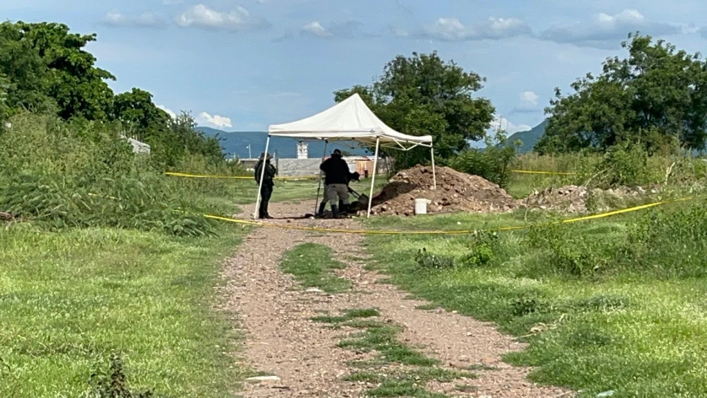 Localizan cuerpo semienterrado en el Piggy Back, al sur de Culiacán