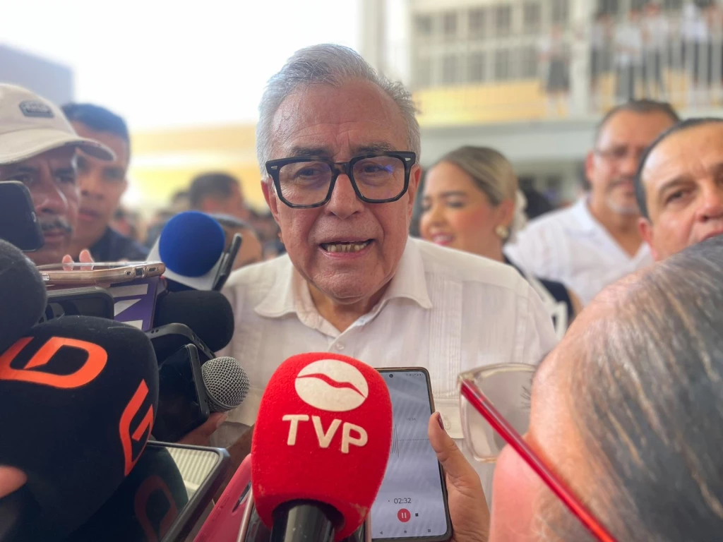No serán irresponsables con festejos por la independencia: Rocha Moya