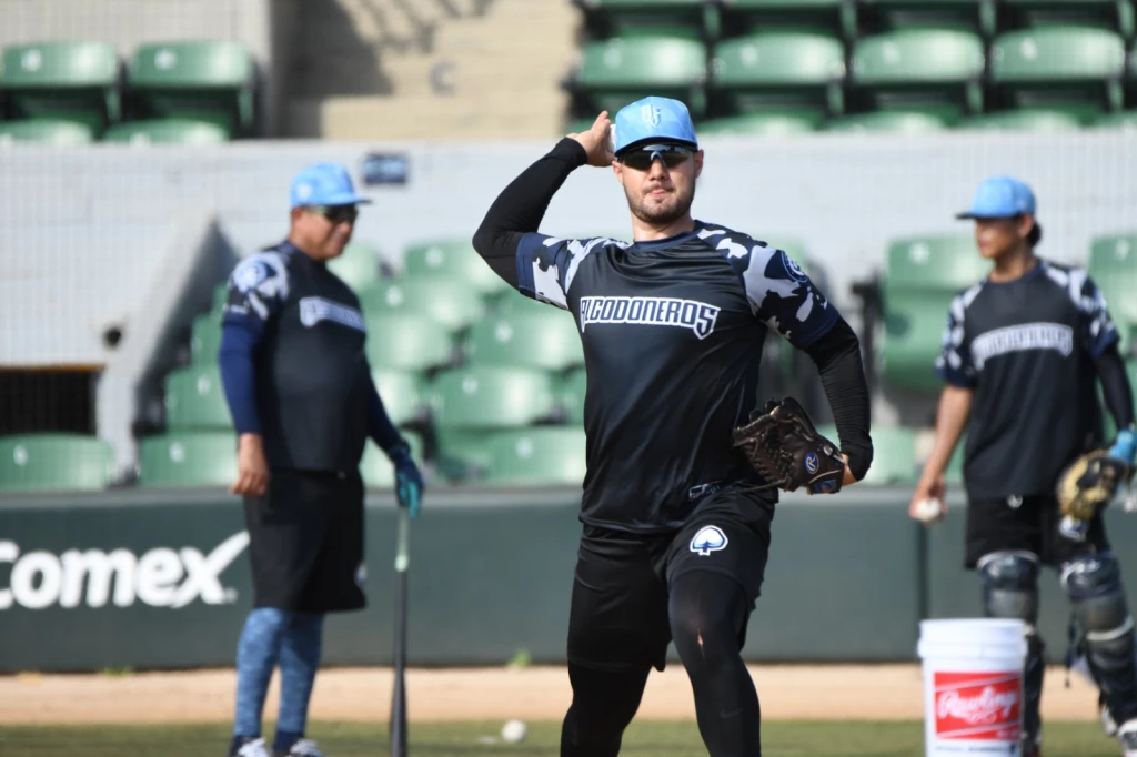 ALGODONEROS SUMA TERCER DÍA DE PRÁCTICAS: LLEGA IBRAHIM FAVELA