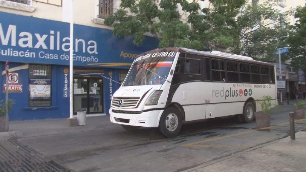 Servicio de transporte dentro del operativo de seguridad del Grito: Gobernador