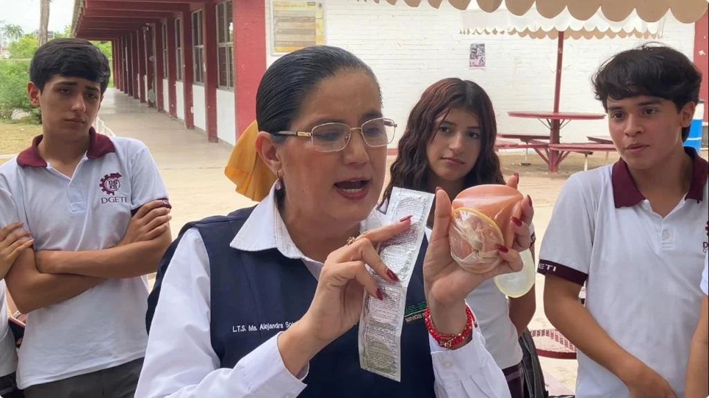 Culmina la Jornada de Salud Sexual e Higiene en CBTis 43 de Los Mochis
