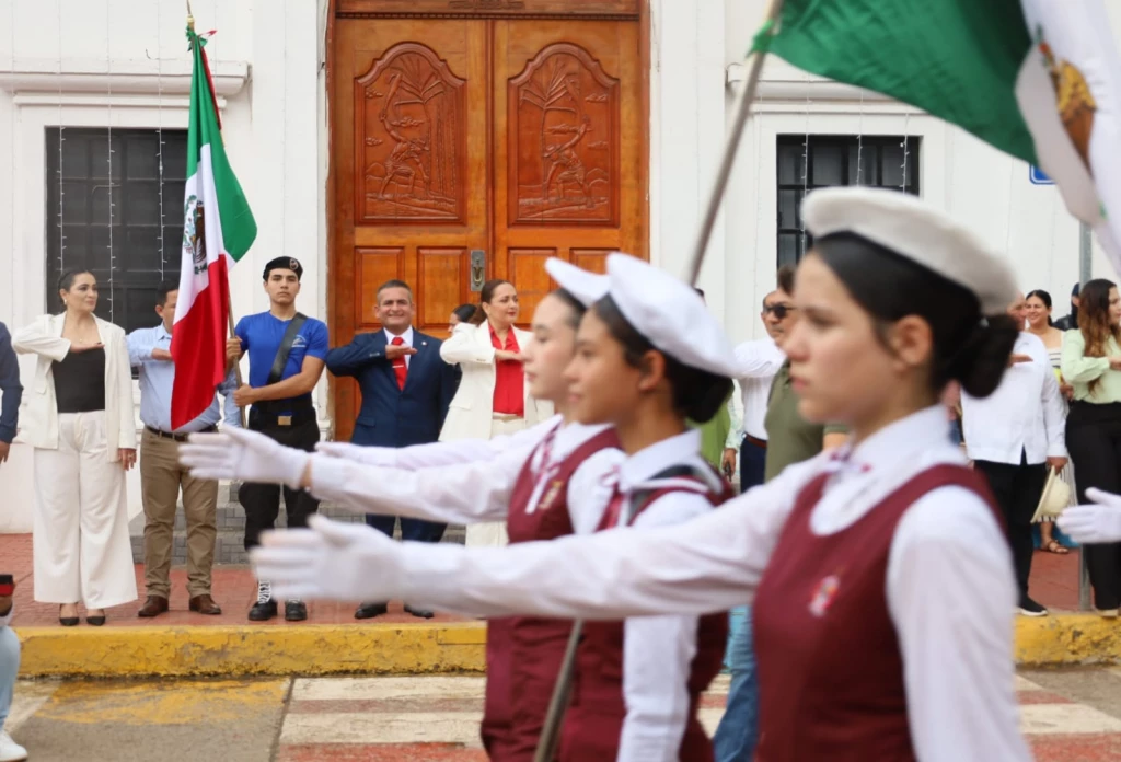 Navolato conmemora el 215 aniversario de la Independencia de México