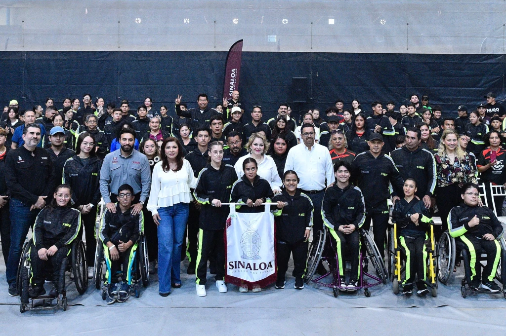 ABANDERAN A DELEGACIÓN DE SINALOA RUMBO A PARA OLIMPIADA NACIONAL CONADE 2025