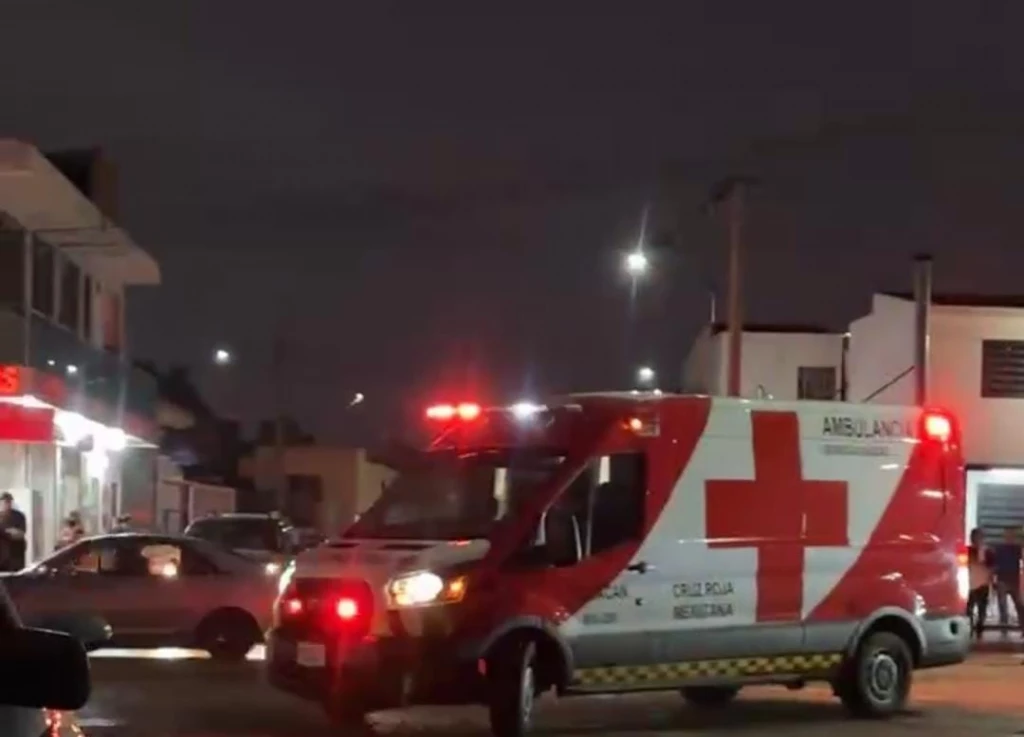 Mujer es herida a balazos en el sector Valle de las Amapas en Culiacán