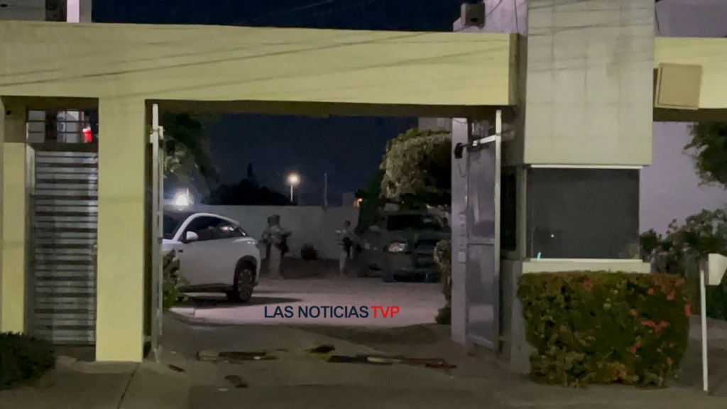Tres personas fueron detenidas por la FGR en Culiacán