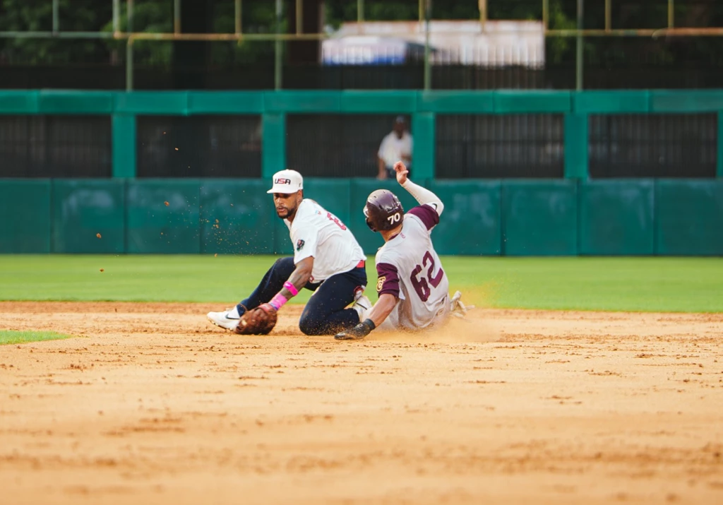 Tomateros vence 10-8 a USA Team
