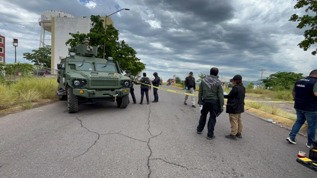 Joven motociclista pierde la vida en accidente en Lomas de San Isidro, Culiacán