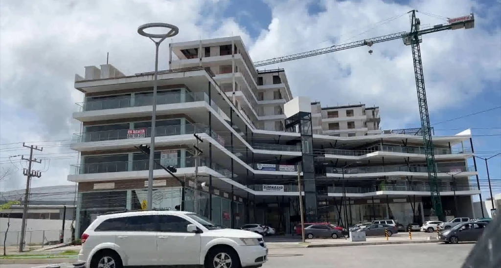 Mazatlán fortalece control y regularización de obras con censo de construcción