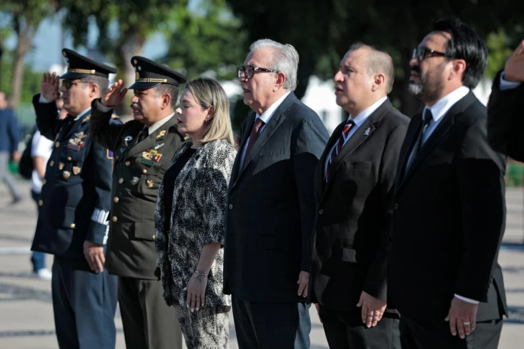 Gobernador Rocha conmemora 2 de octubre en Culiacán