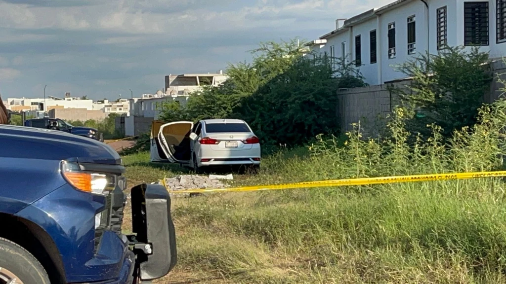 Localizan cuerpo sin vida dentro de vehículo abandonado en Portalegre