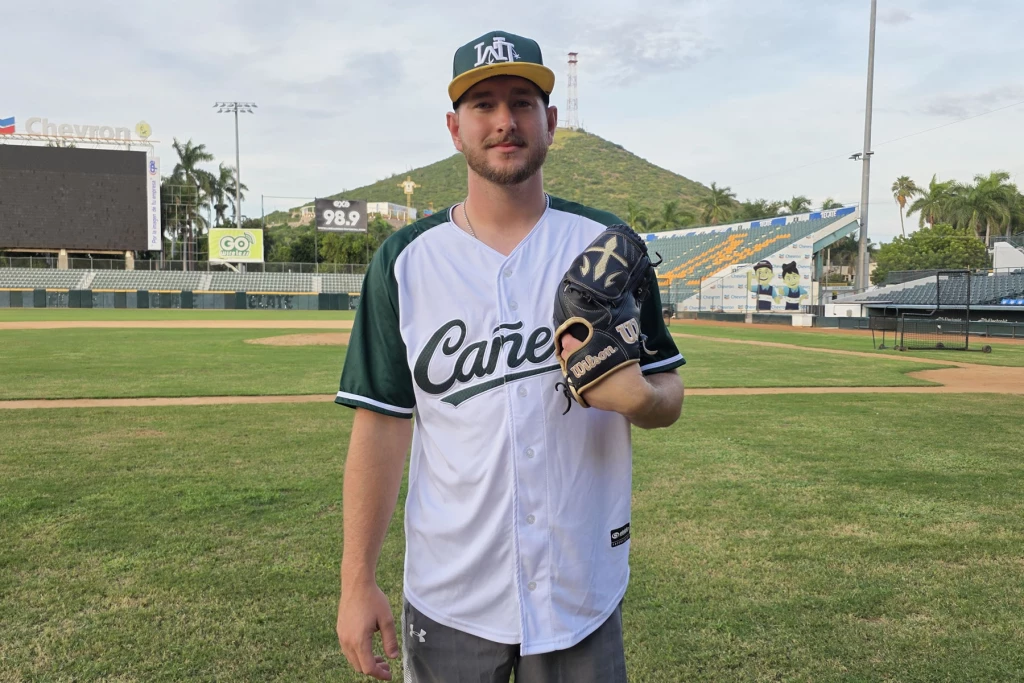Colten Davis se integra a Cañeros de Los Mochis